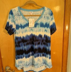 NWT LuLaRoe Small Christy Tee